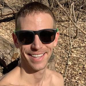 Meet your Posher, Karl